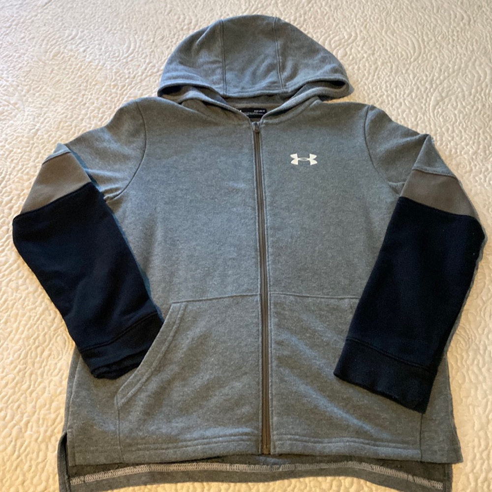 Under Armour YLG (Large) Zip Up Jacket. Grey body with Black and Beige sleeve.